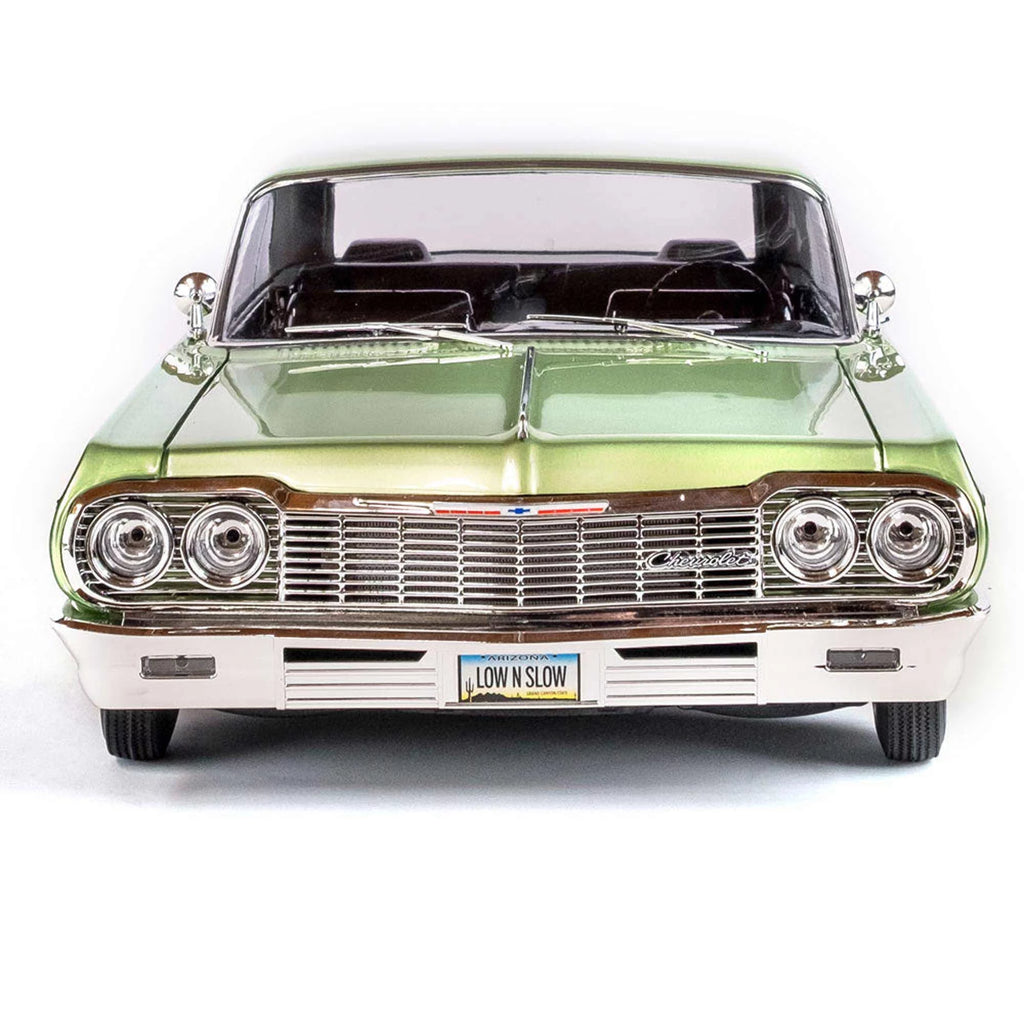 1/10 Chevrolet Impala Brushed 2 Wheel Drive Lowrider RTR Green Electric Car Y565