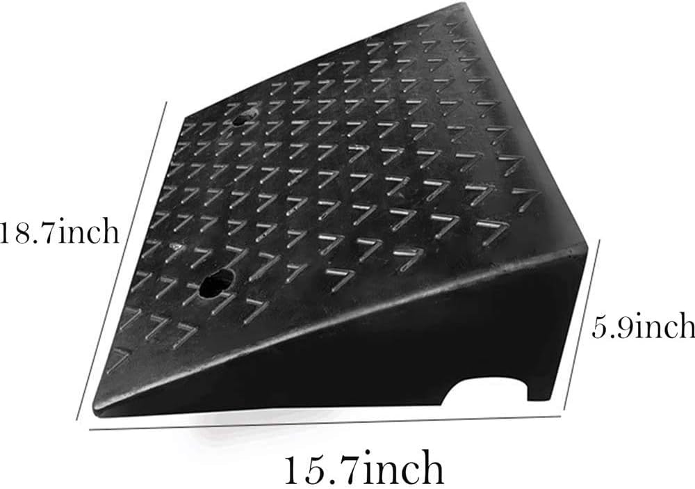 5.9'' Rise Rubber Curb Ramp 10 Tons Car Slope Ramp 5.9 x 15.7 x 18.7in B931