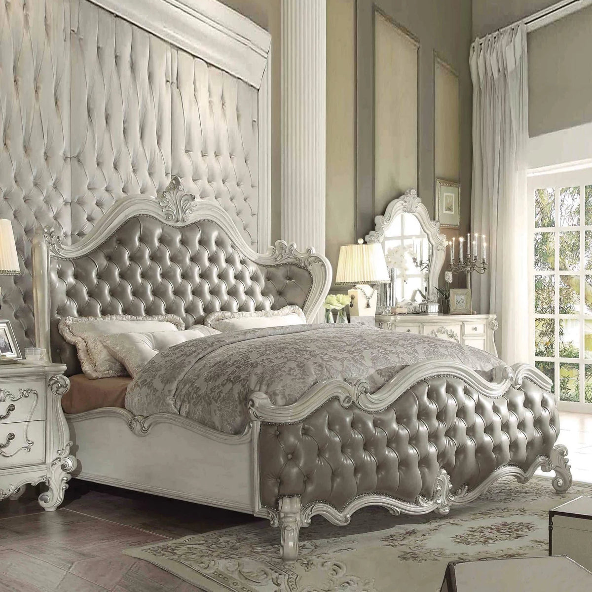 Queen Bed 2-Tone Dark Brown PU & Cherry Oak V526309