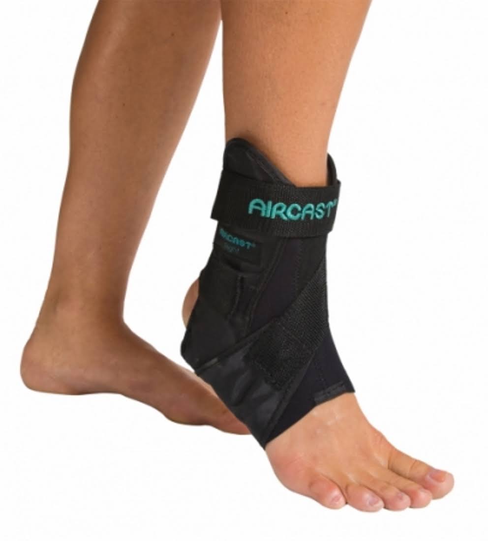 Black X-Small Left Ankle Brace V180