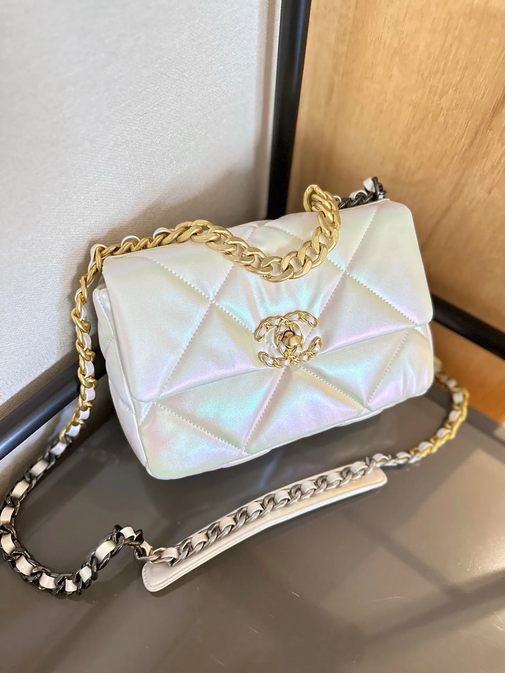 Small Medium Silver Gold Bag Z595851