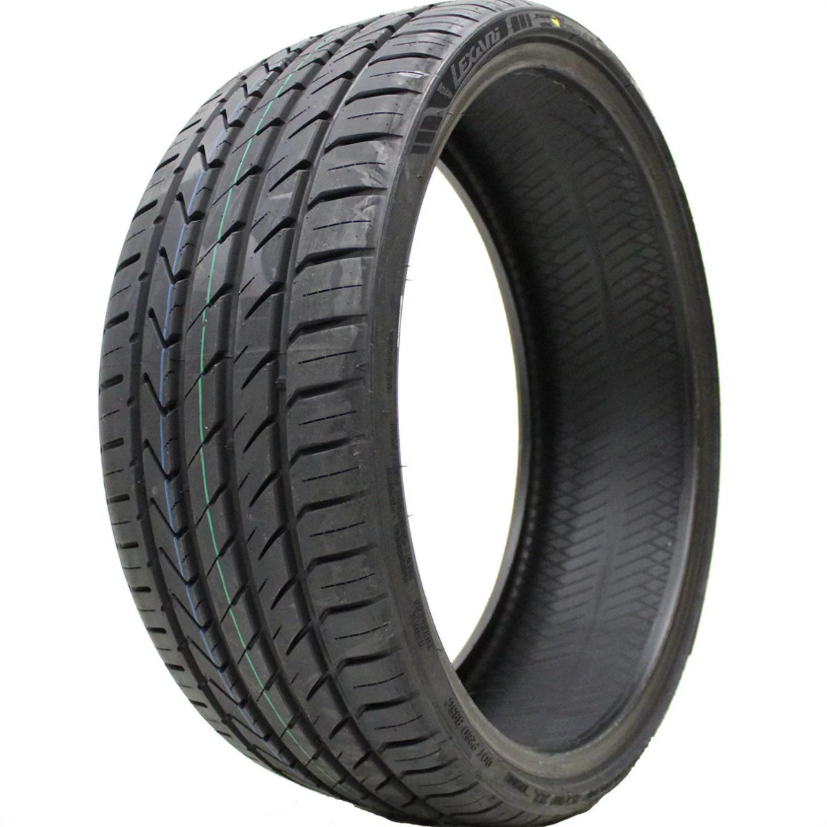 275/55R17 109V Passenger Tire Q66255