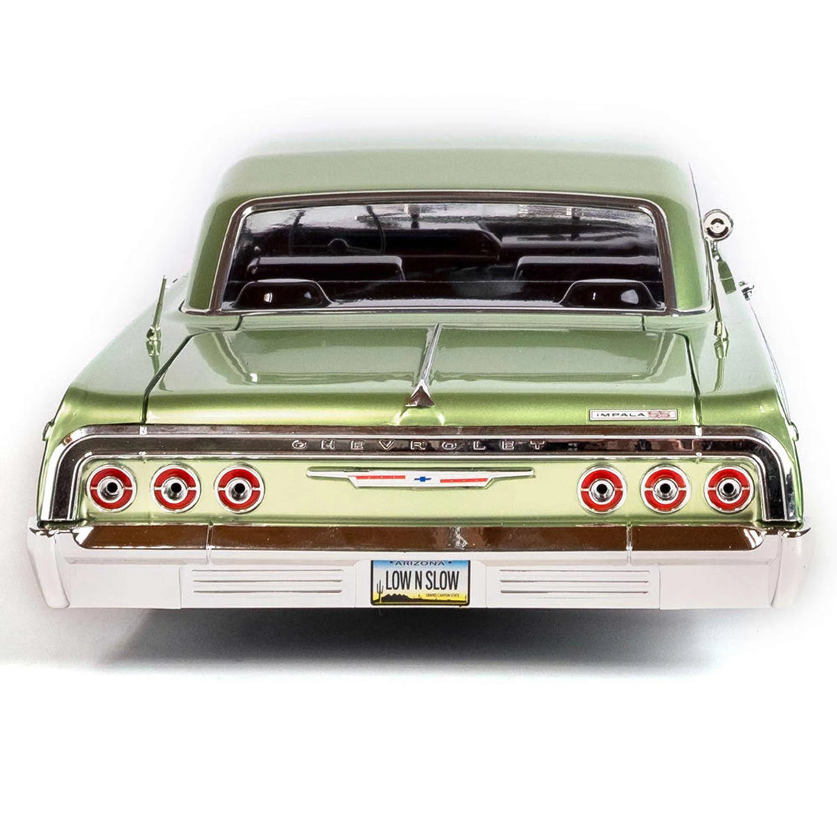 1/10 Chevrolet Impala Brushed 2 Wheel Drive Lowrider RTR Green Electric Car Y565