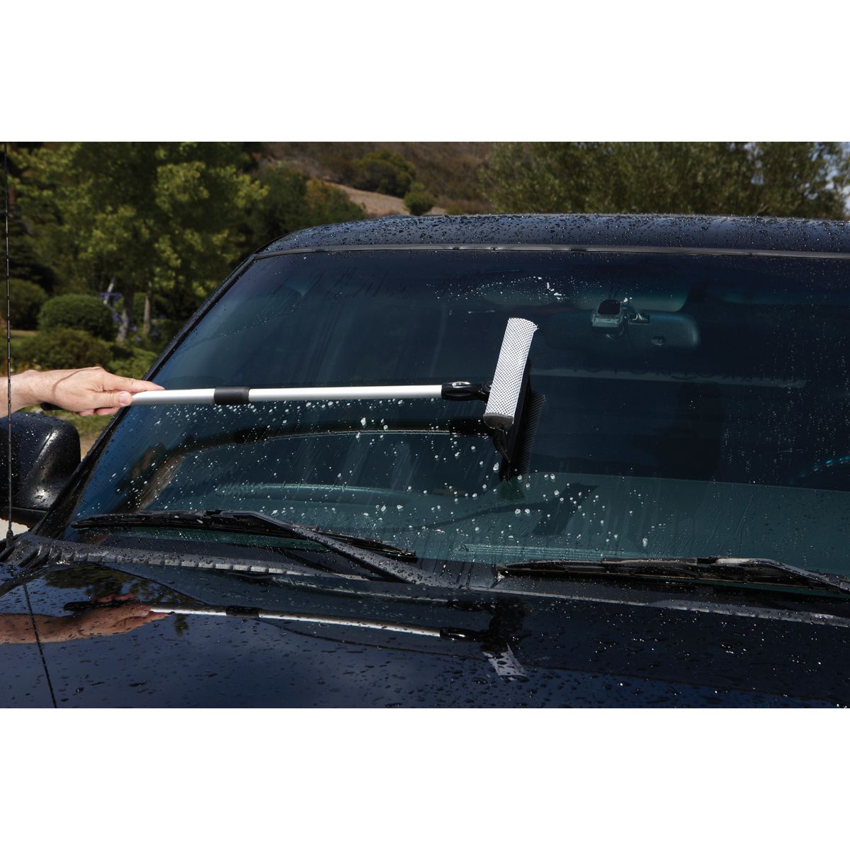 2-in-1 Squeegee with Telescoping Handle P7787
