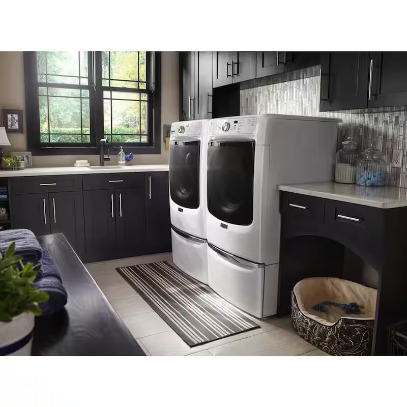White Pedestal with Storage Q5642