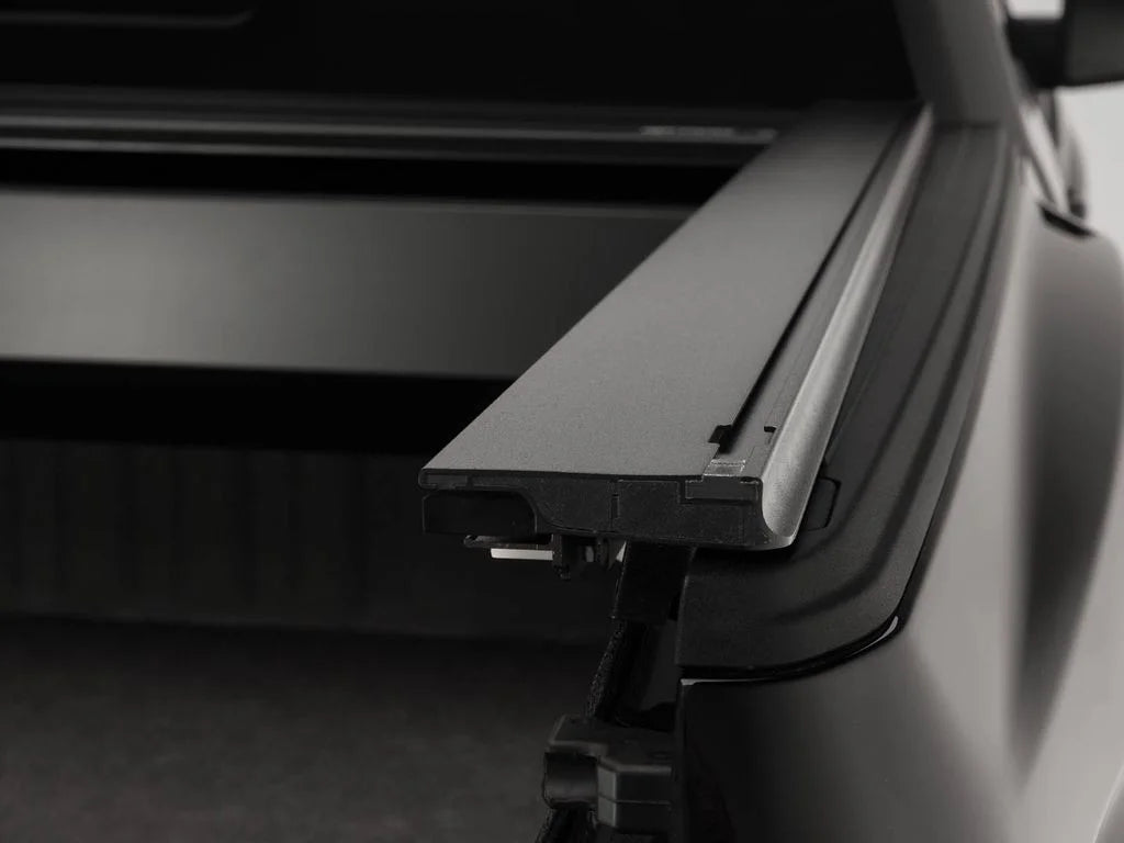 Retractable Truck Bed Tonneau Cover O930