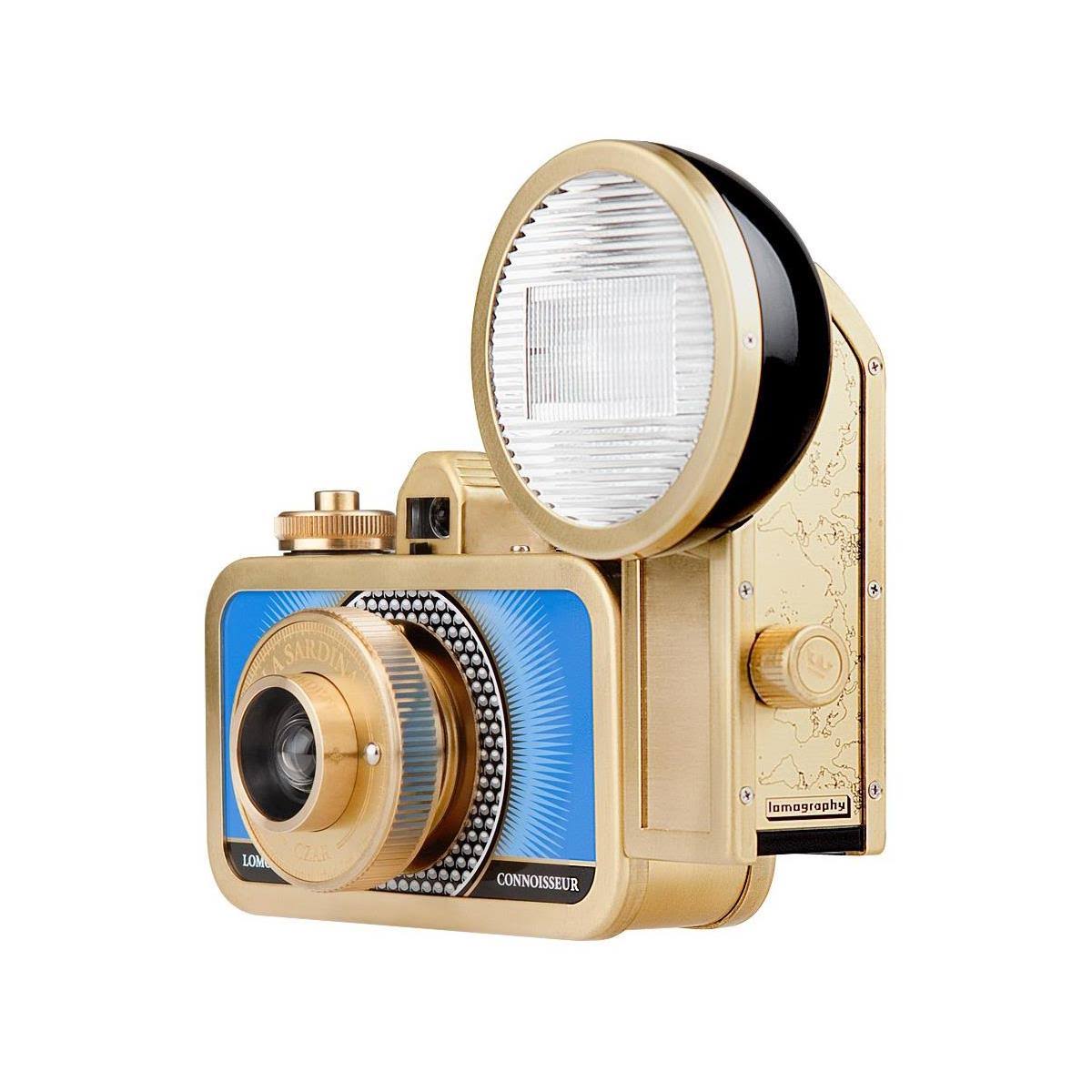 La Sardina Camera with Flash B1711